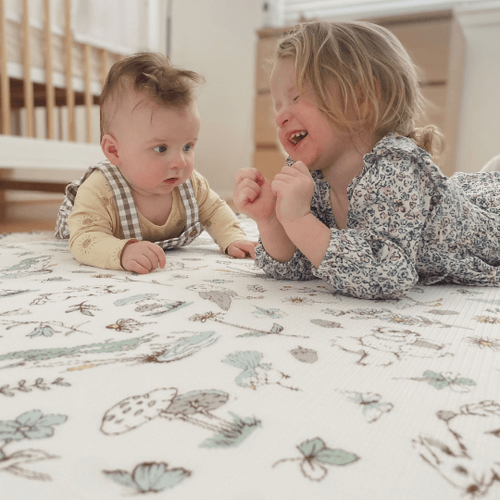 Round Cottontail Meadow Play Mat 